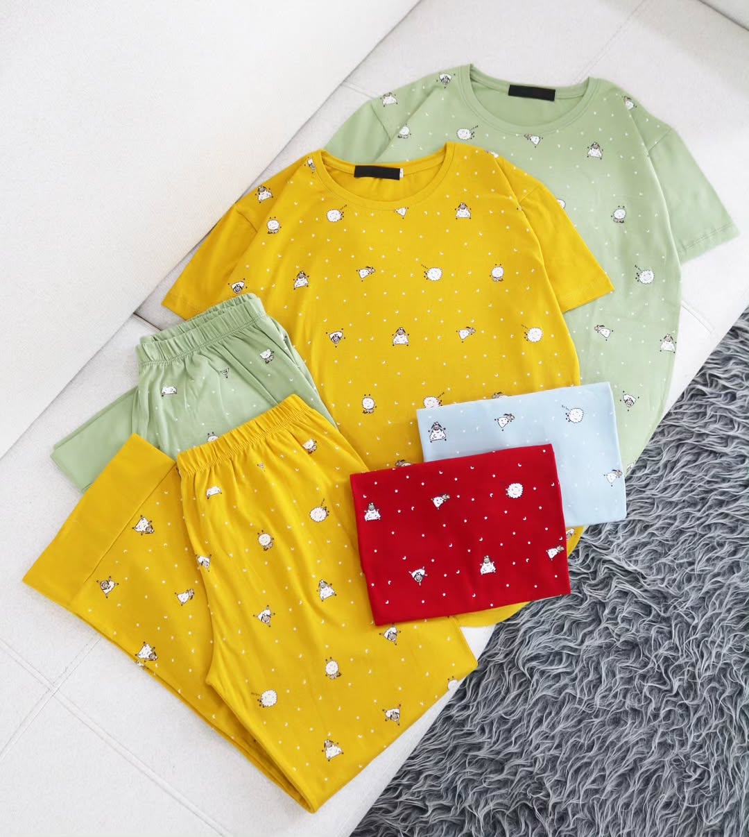 ست تیشرت و شلوار