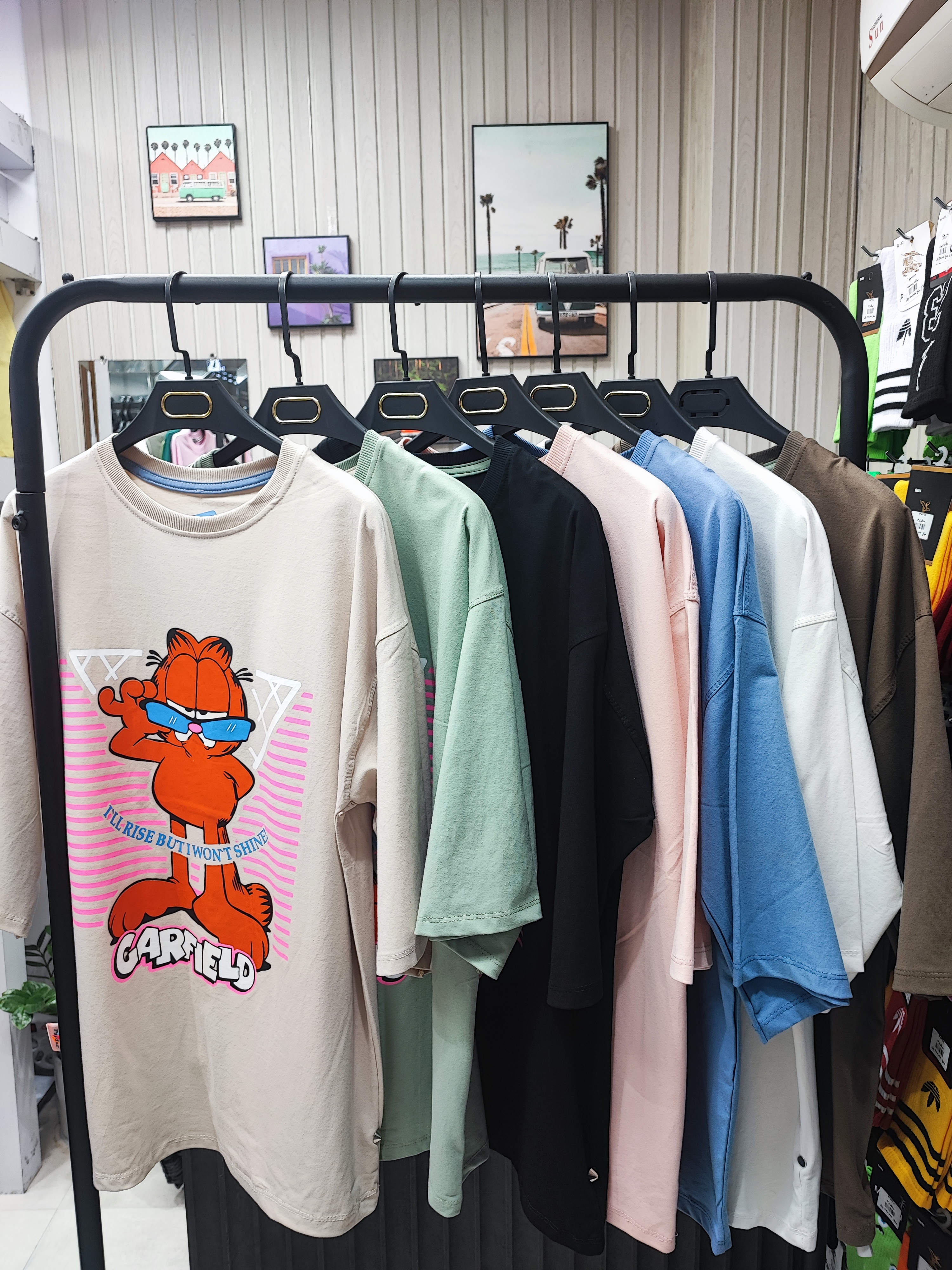 تیشرت باکسی گارفیلد